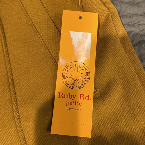 Ruby Rd knit crop pant - Picture 3 of 6